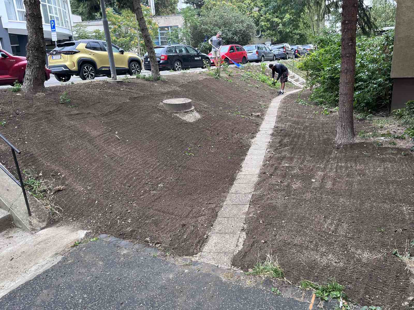 Photo 1
